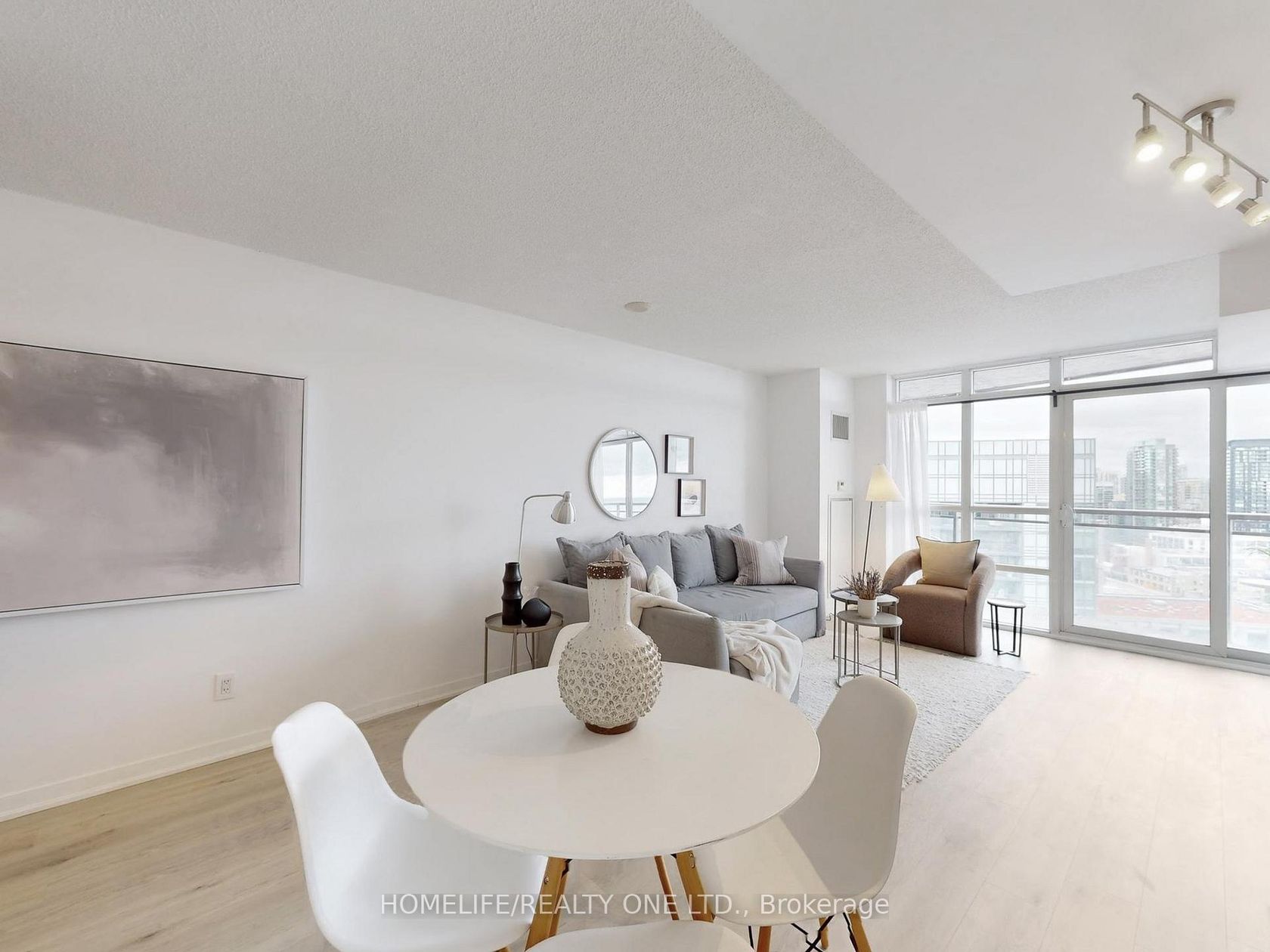 Photo 13 at 2003 - 38 Joe Shuster Way, South Parkdale, Toronto Photo 13 at 2003 - 38 Joe Shuster Way, South Parkdale, Toronto