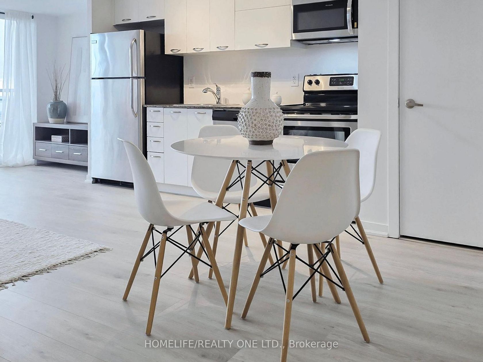 Photo 14 at 2003 - 38 Joe Shuster Way, South Parkdale, Toronto Photo 14 at 2003 - 38 Joe Shuster Way, South Parkdale, Toronto