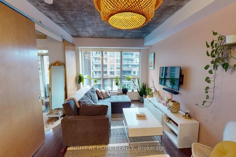 Photo 10 at 403 - 1 Shaw Street, Niagara, Toronto