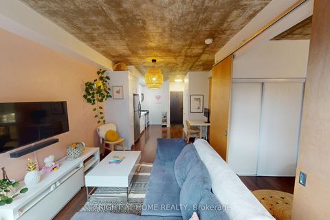 Photo 14 at 403 - 1 Shaw Street, Niagara, Toronto