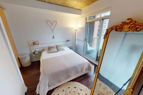 Photo 18 at 403 - 1 Shaw Street, Niagara, Toronto