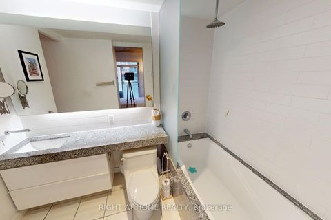 Photo 23 at 403 - 1 Shaw Street, Niagara, Toronto