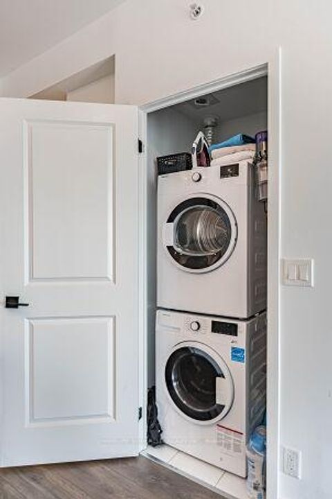 Photo 27 at 709 - 2481 Taunton Road, RO River Oaks, Oakville