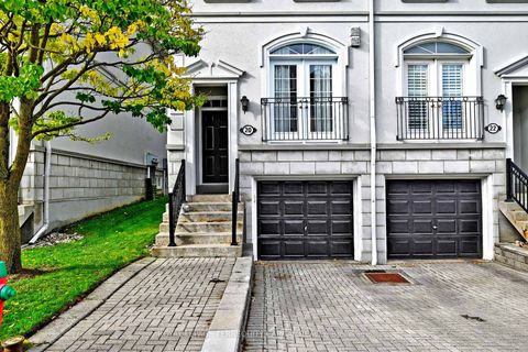 Photo 2 at 20 - 38 Hunt Avenue, Mill Pond, Richmond Hill