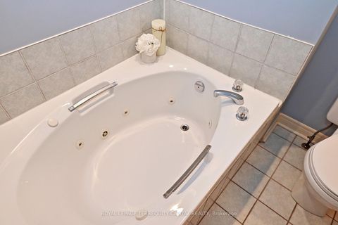 Photo 22 at 20 - 38 Hunt Avenue, Mill Pond, Richmond Hill