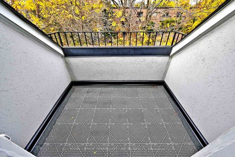 Photo 28 at 20 - 38 Hunt Avenue, Mill Pond, Richmond Hill