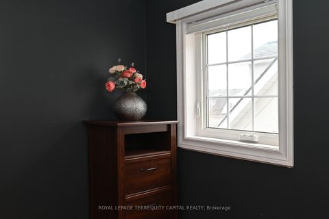 Photo 32 at 20 - 38 Hunt Avenue, Mill Pond, Richmond Hill