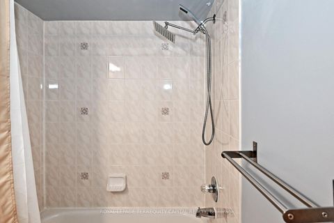 Photo 34 at 20 - 38 Hunt Avenue, Mill Pond, Richmond Hill