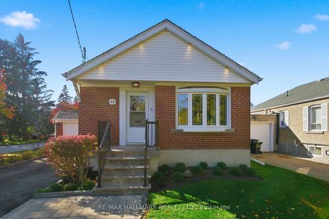 Photo 2 at 42 Marsh Road, Birchmount, Toronto