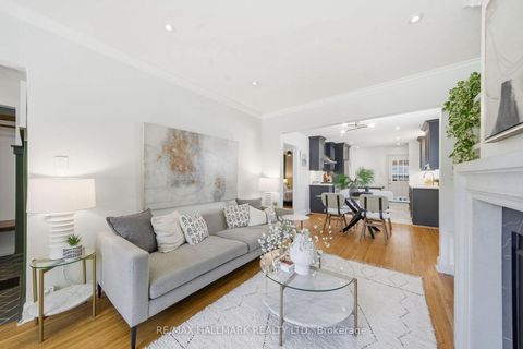 Photo 9 at 42 Marsh Road, Birchmount, Toronto