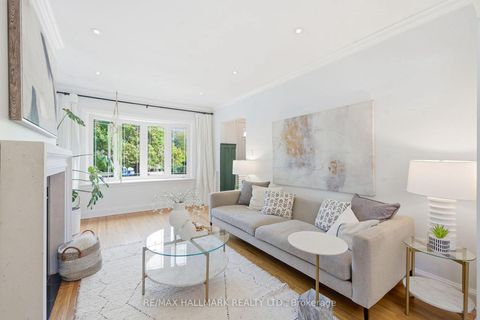 Photo 11 at 42 Marsh Road, Birchmount, Toronto