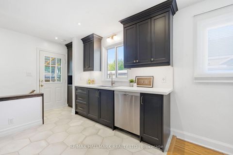 Photo 16 at 42 Marsh Road, Birchmount, Toronto