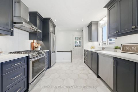 Photo 18 at 42 Marsh Road, Birchmount, Toronto