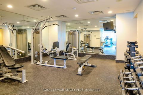 Photo 15 at 1706 - 1 King Street W, Bay Street Corridor, Toronto