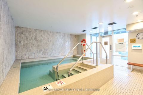 Photo 17 at 1706 - 1 King Street W, Bay Street Corridor, Toronto