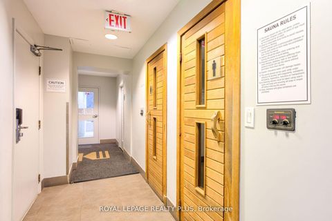 Photo 18 at 1706 - 1 King Street W, Bay Street Corridor, Toronto