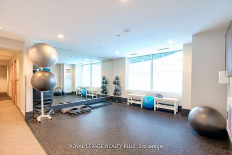 Photo 19 at 1706 - 1 King Street W, Bay Street Corridor, Toronto