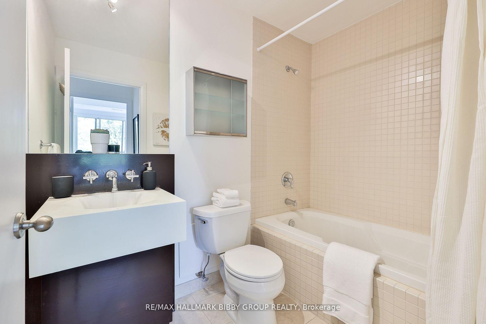 Photo 26 at P302 - 25 Soho Street, Chinatown, Toronto Photo 26 at P302 - 25 Soho Street, Chinatown, Toronto