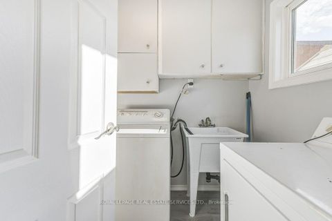 Photo 26 at 1232 Napier Crescent, CP College Park, Oakville