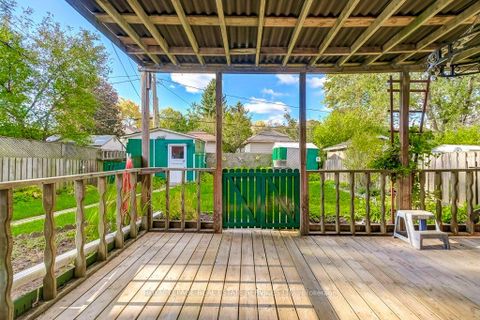 Photo 36 at 1232 Napier Crescent, CP College Park, Oakville