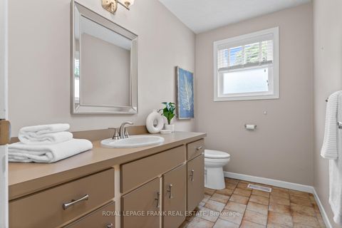 Photo 25 at 848 Swiss Heights, Pinecrest, Oshawa