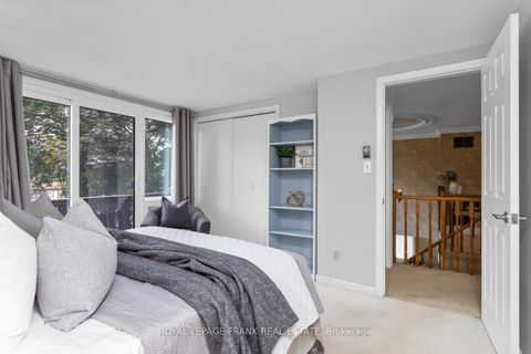 Photo 34 at 848 Swiss Heights, Pinecrest, Oshawa