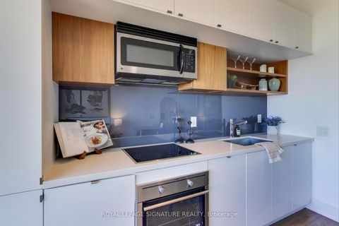 Photo 4 at 1826 - 111 St Clair Avenue W, St. Clair, Toronto