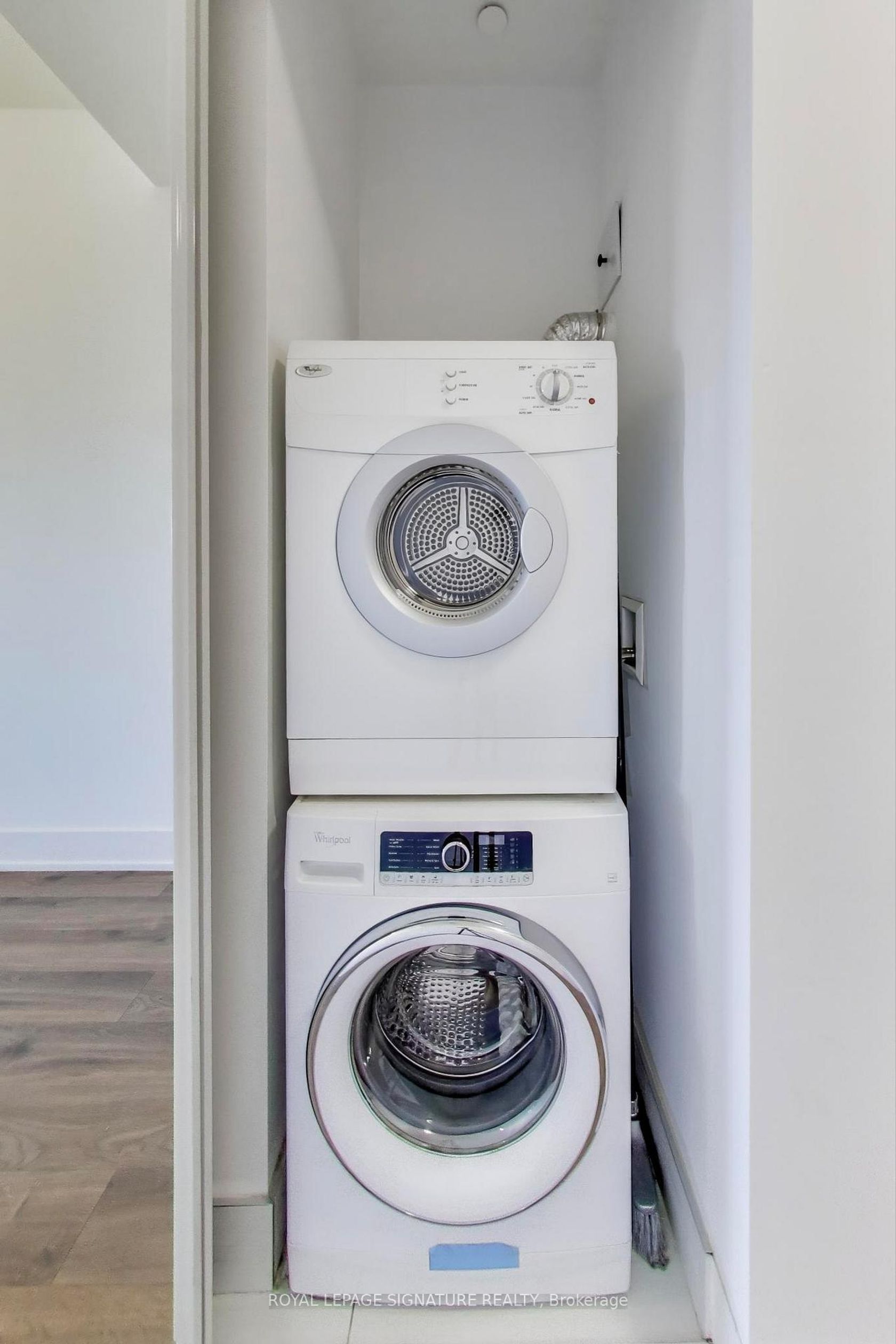 Photo 10 at 1826 - 111 St Clair Avenue W, St. Clair, Toronto Photo 10 at 1826 - 111 St Clair Avenue W, St. Clair, Toronto