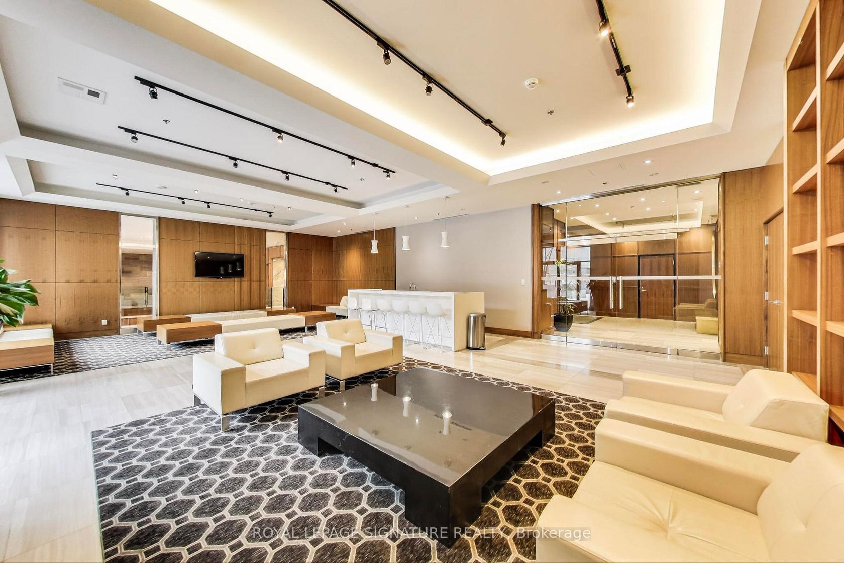 Photo 18 at 1826 - 111 St Clair Avenue W, St. Clair, Toronto Photo 18 at 1826 - 111 St Clair Avenue W, St. Clair, Toronto