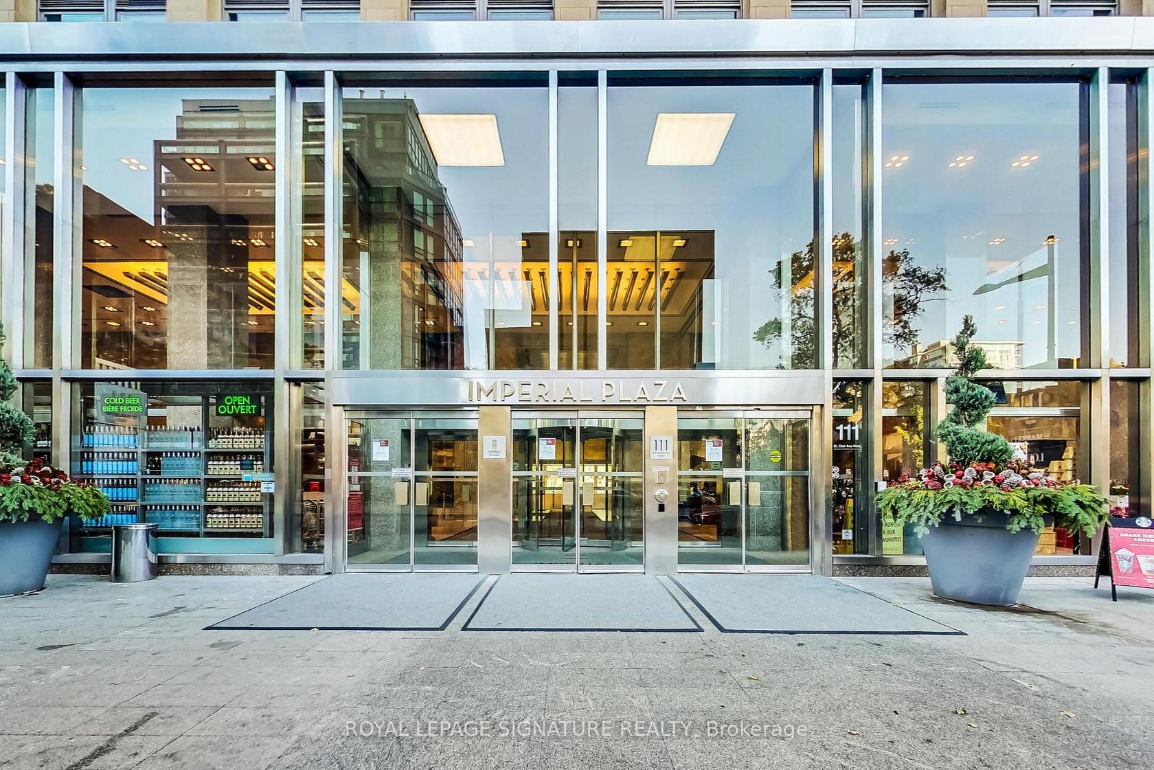 Photo 35 at 1826 - 111 St Clair Avenue W, St. Clair, Toronto Photo 35 at 1826 - 111 St Clair Avenue W, St. Clair, Toronto