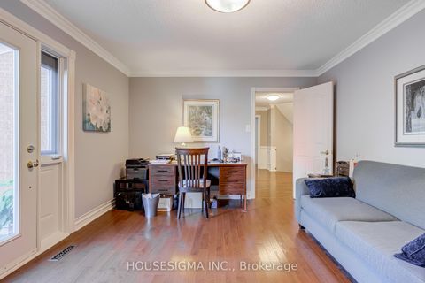 Photo 21 at 9 Montclair Road, Bayview Hill, Richmond Hill