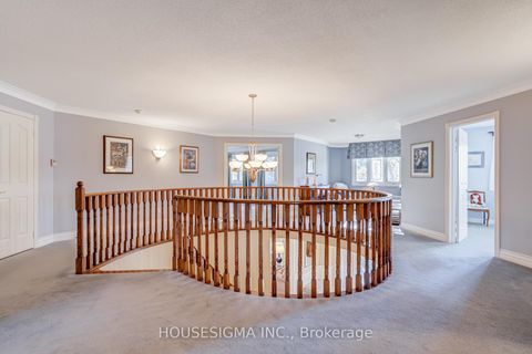 Photo 25 at 9 Montclair Road, Bayview Hill, Richmond Hill