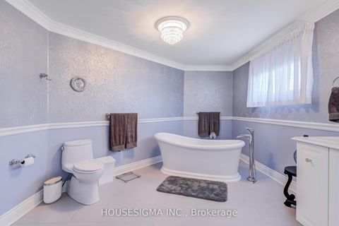 Photo 33 at 9 Montclair Road, Bayview Hill, Richmond Hill Photo 33 at 9 Montclair Road, Bayview Hill, Richmond Hill