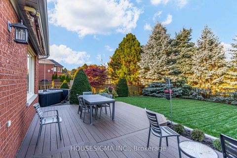 Photo 46 at 9 Montclair Road, Bayview Hill, Richmond Hill