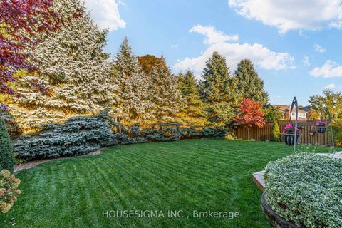 Photo 48 at 9 Montclair Road, Bayview Hill, Richmond Hill