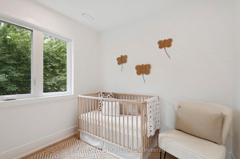 Photo 15 at 32 Westlake Crescent, Lumsden, Toronto