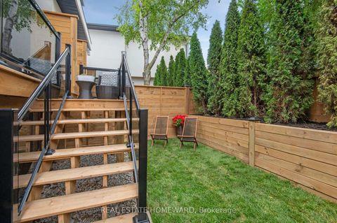 Photo 26 at 32 Westlake Crescent, Lumsden, Toronto