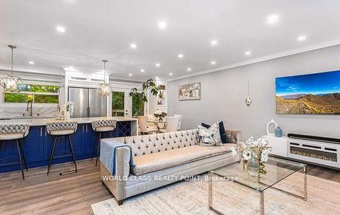 Photo 4 at 149 Allanhurst Drive, Humber Valley, Toronto