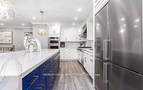 Photo 7 at 149 Allanhurst Drive, Humber Valley, Toronto