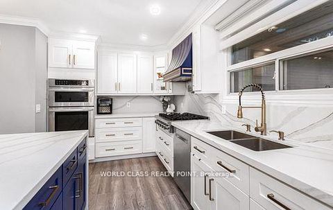 Photo 8 at 149 Allanhurst Drive, Humber Valley, Toronto