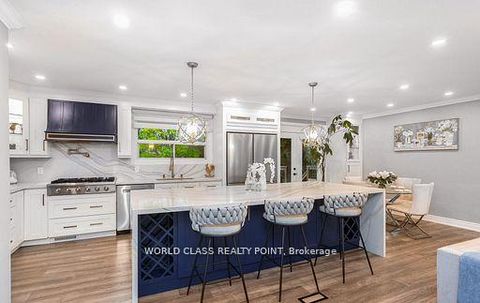 Photo 19 at 149 Allanhurst Drive, Humber Valley, Toronto