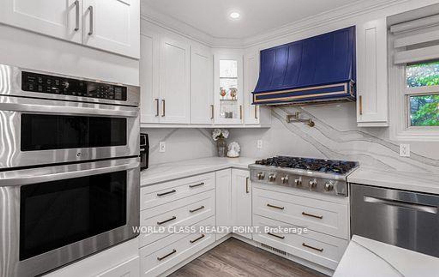 Photo 11 at 149 Allanhurst Drive, Humber Valley, Toronto Photo 11 at 149 Allanhurst Drive, Humber Valley, Toronto