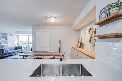 Photo 6 at 808 - 188 Doris Avenue, Willowdale East, Toronto