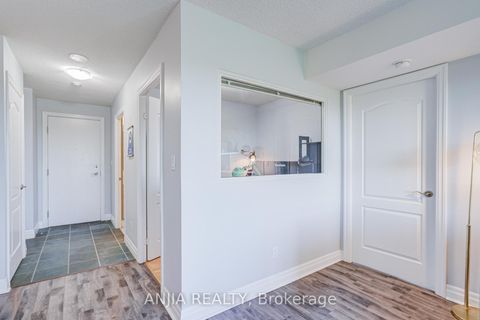 Photo 19 at 808 - 188 Doris Avenue, Willowdale East, Toronto
