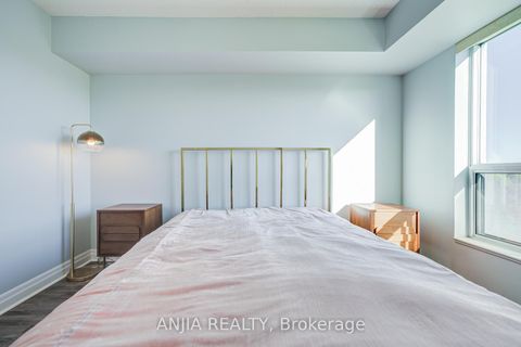 Photo 23 at 808 - 188 Doris Avenue, Willowdale East, Toronto