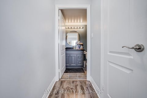 Photo 26 at 808 - 188 Doris Avenue, Willowdale East, Toronto