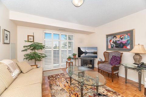 Photo 17 at 218 - 2500 Rutherford Road, Maple, Vaughan