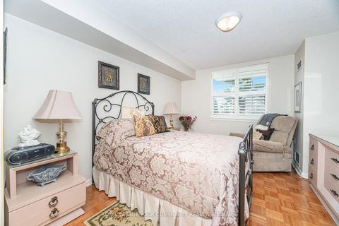 Photo 21 at 218 - 2500 Rutherford Road, Maple, Vaughan