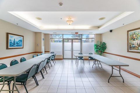 Photo 39 at 218 - 2500 Rutherford Road, Maple, Vaughan