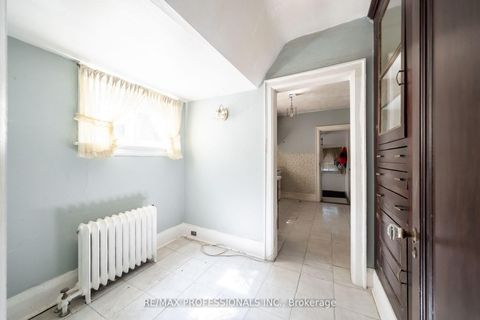 Photo 14 at 24 Queens Avenue, Mimico, Toronto